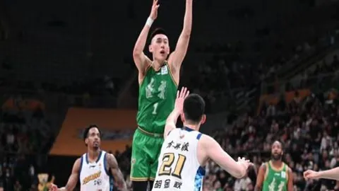 普利西奇红牌引风波，体育伦理受诘问，教练皮奥利愤然离场！